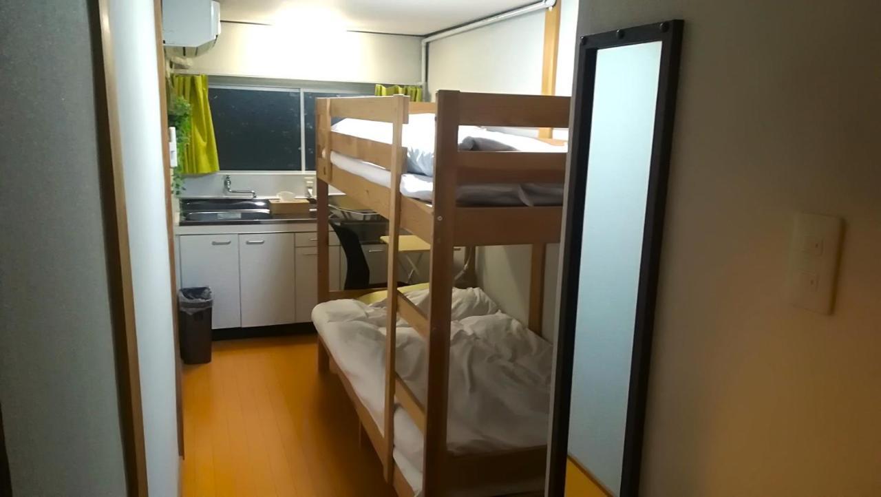 Guesthouse Oasis Osaka Bagian luar foto