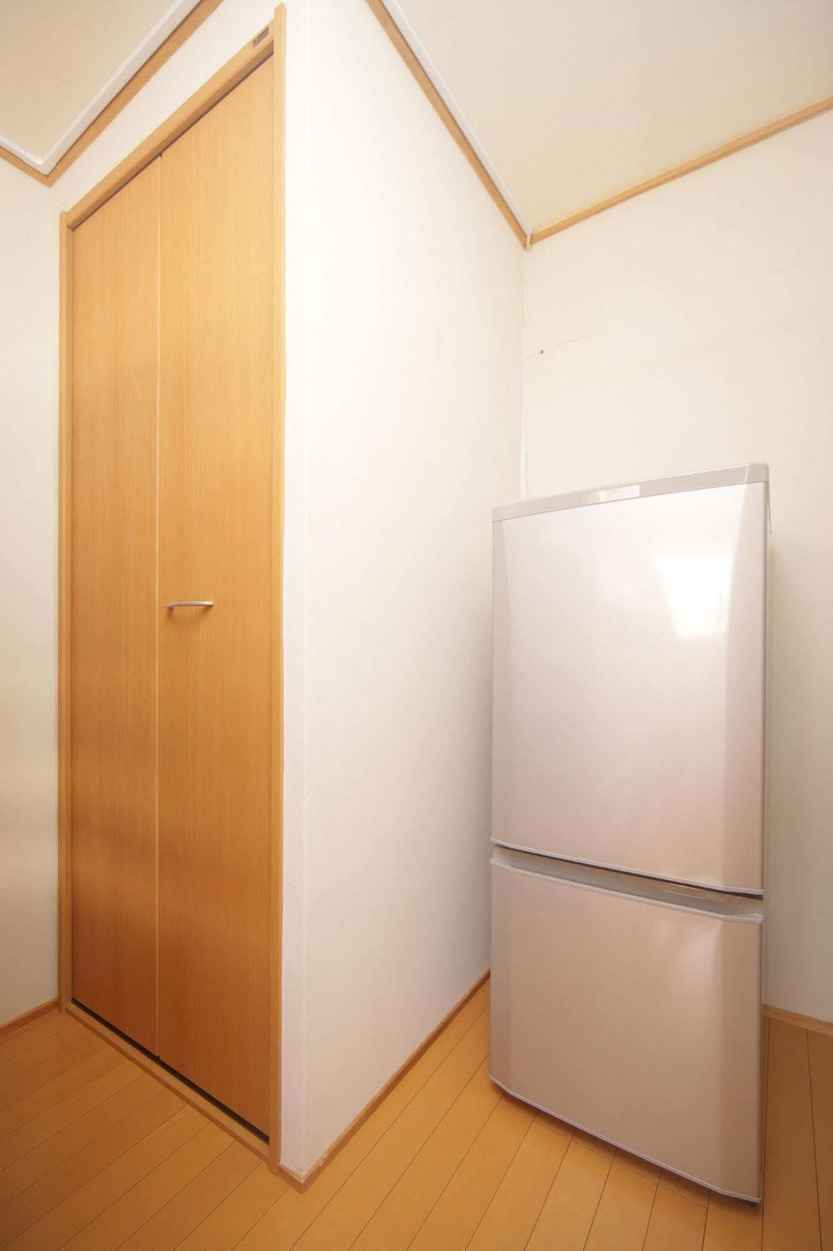 Guesthouse Oasis Osaka Bagian luar foto