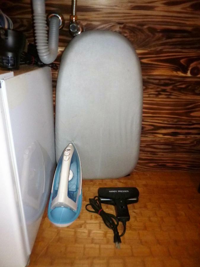 Guesthouse Oasis Osaka Bagian luar foto